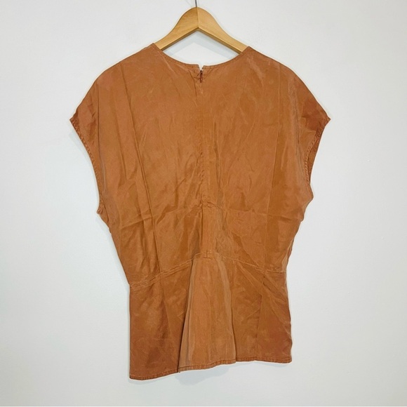 NWT EVERLANE The Drape Top in Butterlite Carob Brown size 8 - Picture 7 of 7